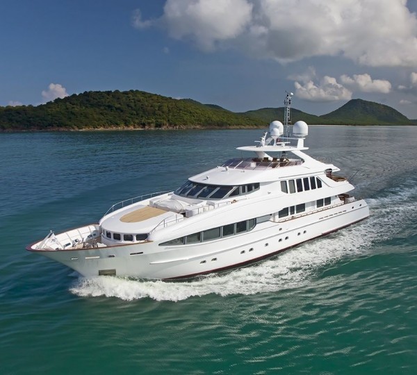 who owns lady k yacht